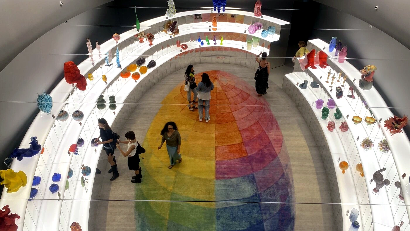 Sala A Rainbow of Forms de Homo Faber 2026, Venecia